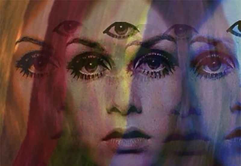 What is the Difference Between a Psychic and a Clairvoyant?